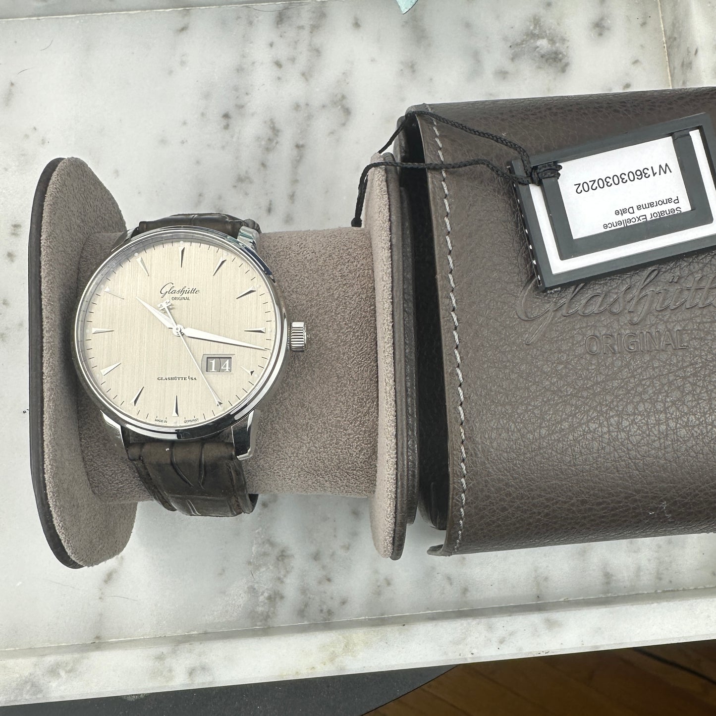 Glashütte Original Senator Excellence Panorama Date | 1-36-03-05-02-51