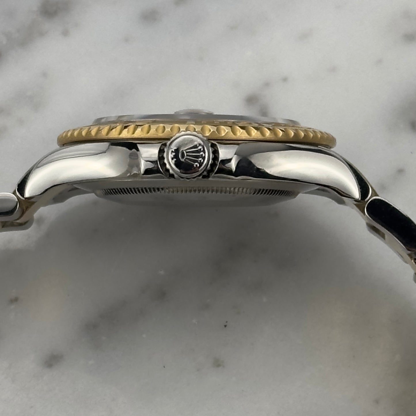 2005/2006 Rolex Yacht-Master Tahitian Mother of Pearl Dial | 16623