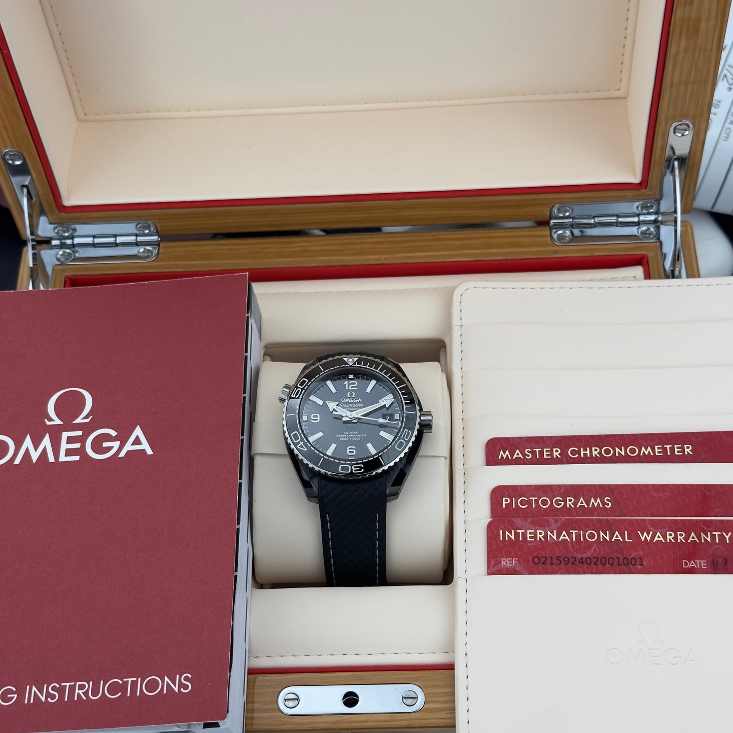 2023 Omega Seamaster Planet Ocean 600M Ceramic | 215.92.40.20.01.001 | Full Set