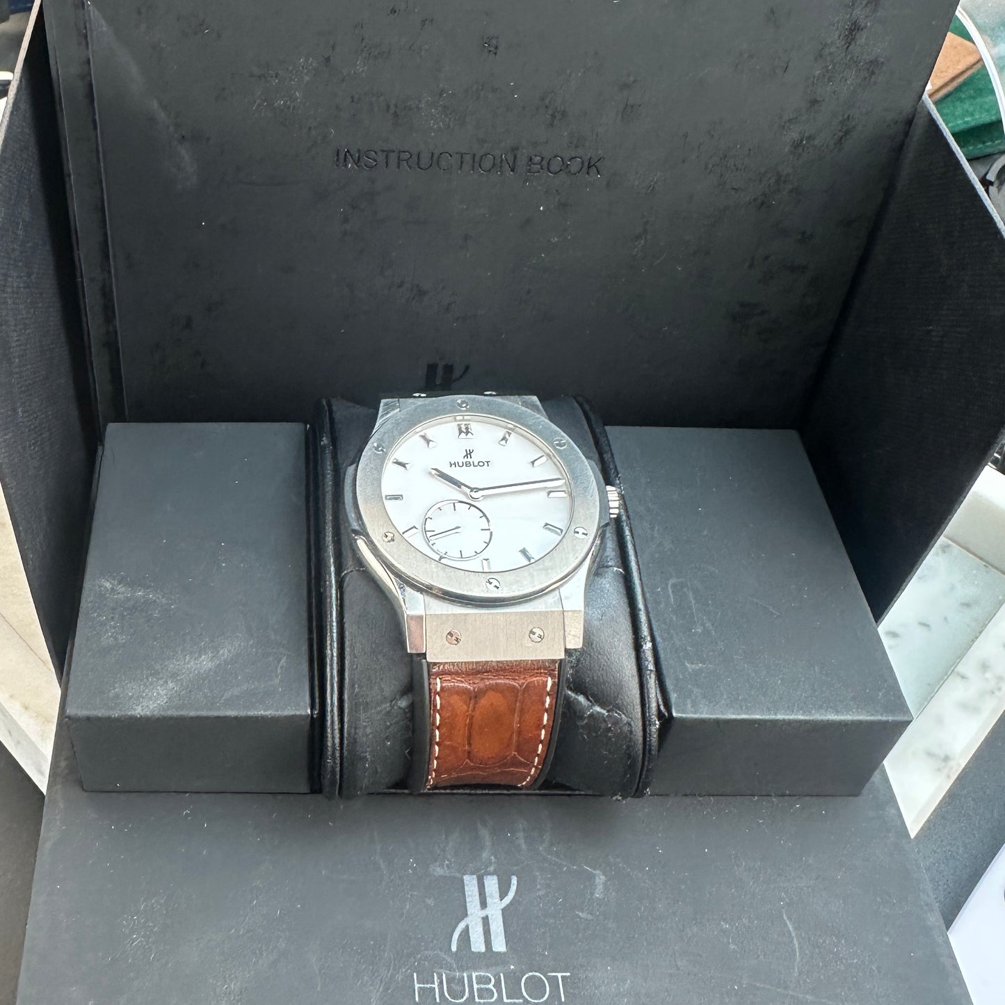 Hublot Classic Fusion Ultra Thin | 545.NX.2210.LR | with box