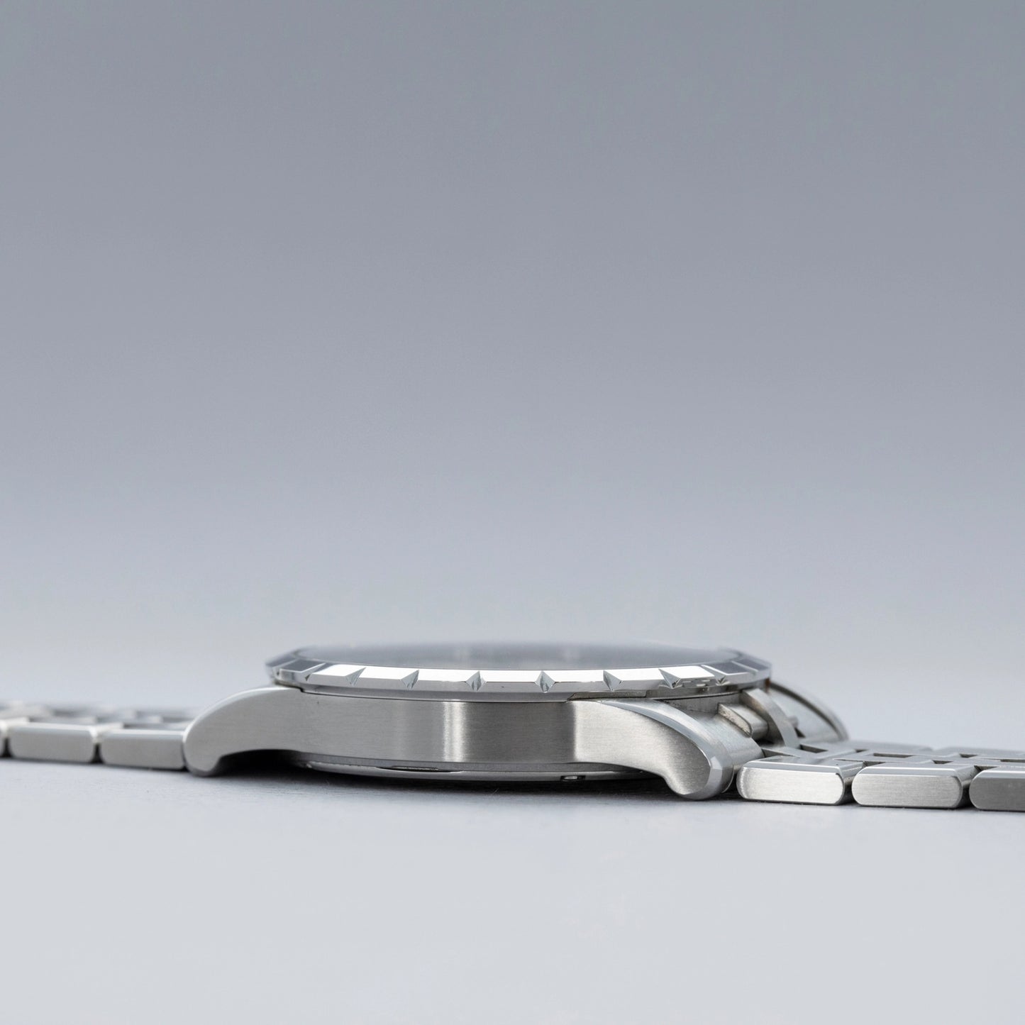 2021 Roger Dubuis Excalibur 42 | DBEX0620 | Full set