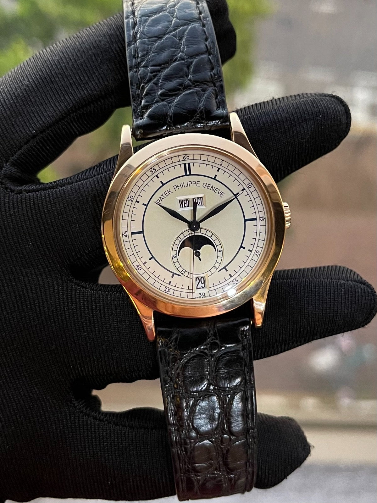 2000's Patek Philippe Annual Calendar | 5396R