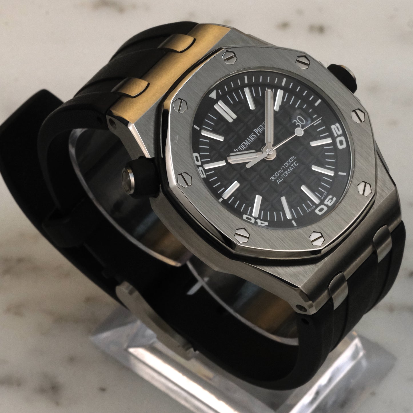 Audemars Piguet Royal Oak Offshore 15710ST.OO.A002CA.01