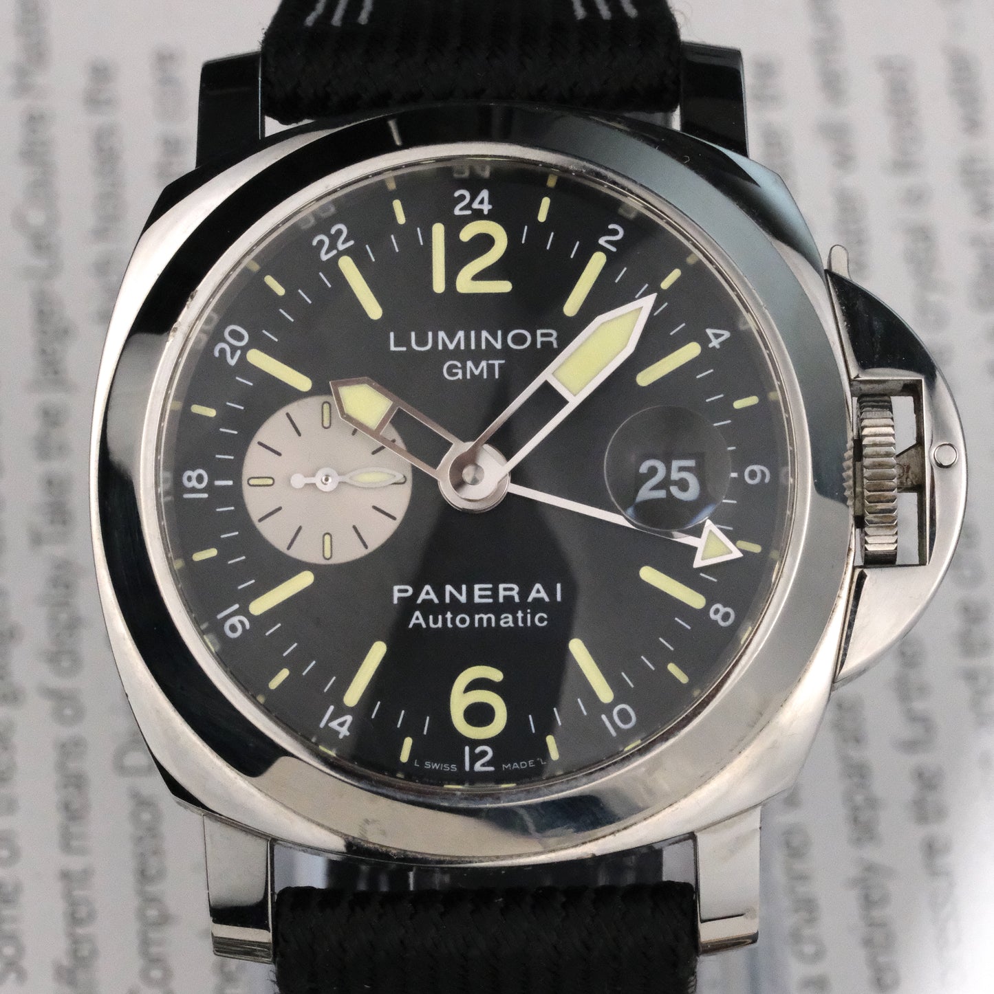 2018 Panerai Luminor GMT PAM00088