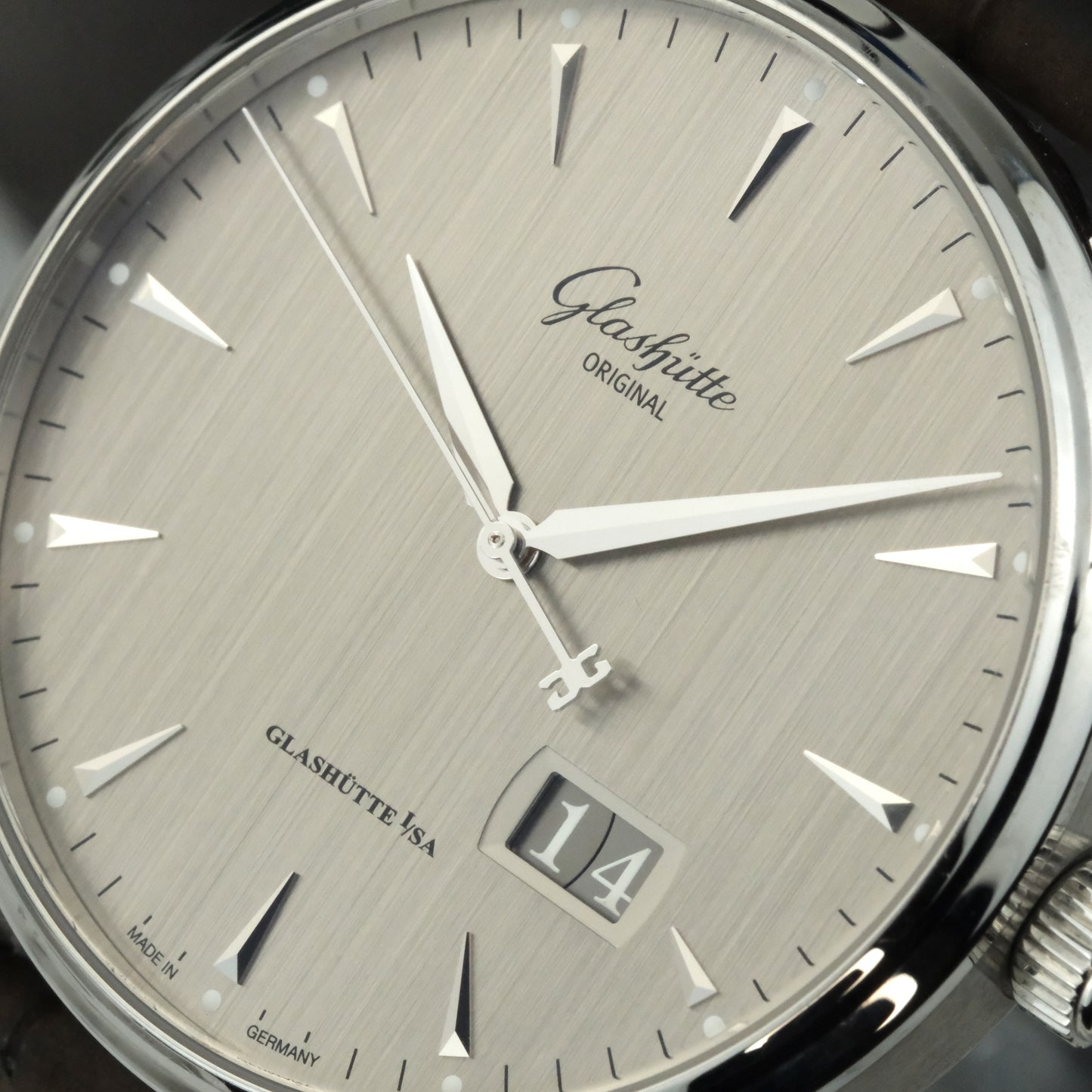 Glashütte Original Senator Excellence Panorama Date | 1-36-03-05-02-51