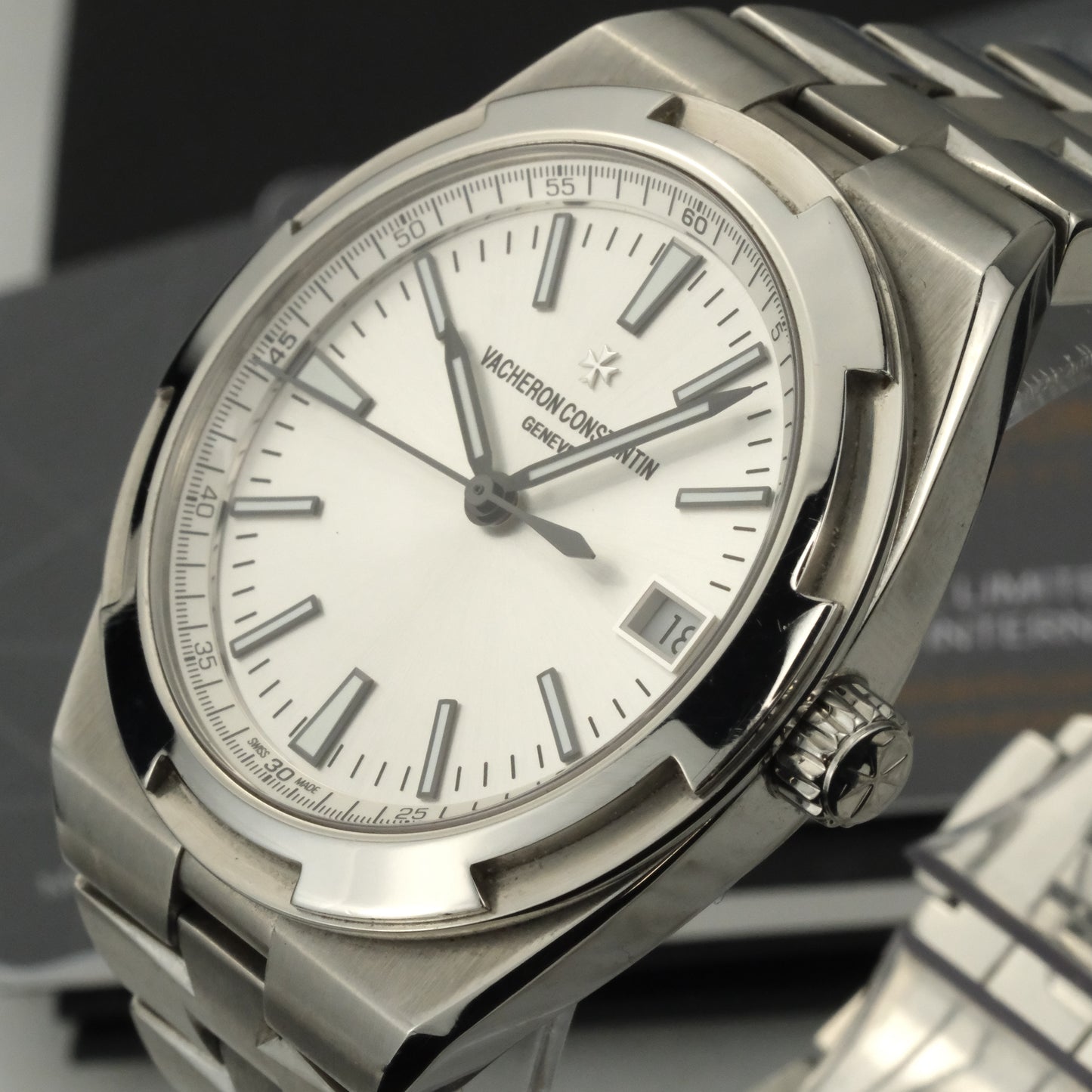 2022 Vacheron Constantin Overseas | 4500V/110A-B126 | Full Set