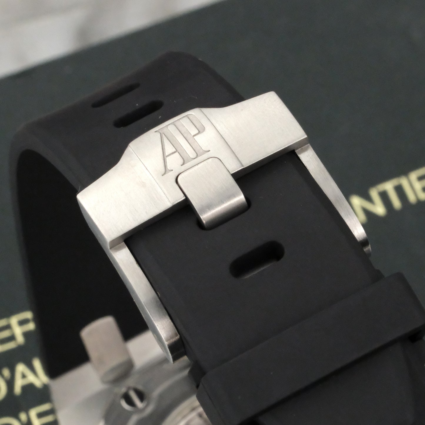 2015 Audemars Piguet Royal Oak Offshore Chronograph | 26470ST.OO.A101CR.01 | Full set