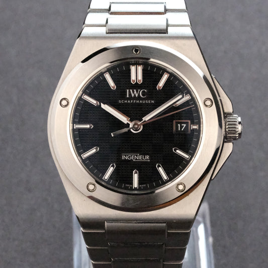 2023 IWC Ingenieur Black Dial IW328901, Full Set