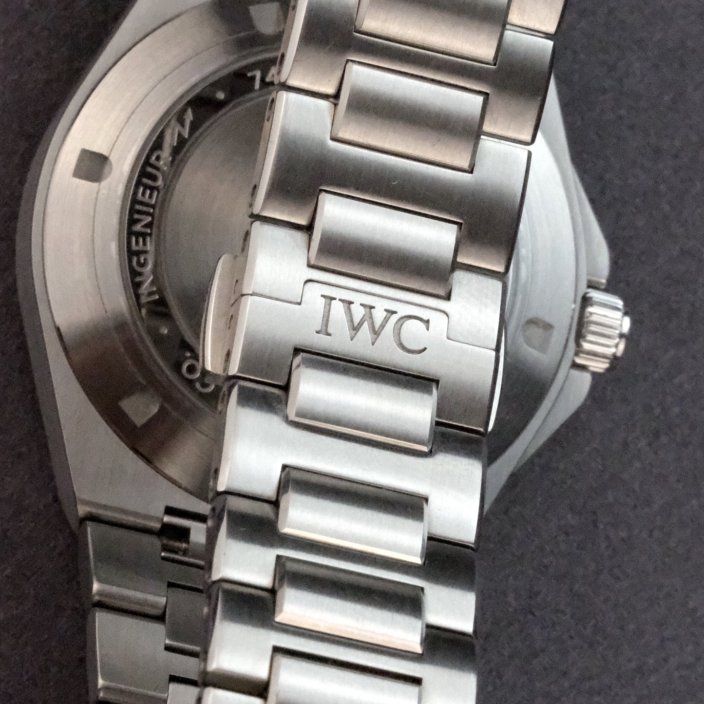 2023 IWC Ingenieur Black Dial IW328901, Full Set