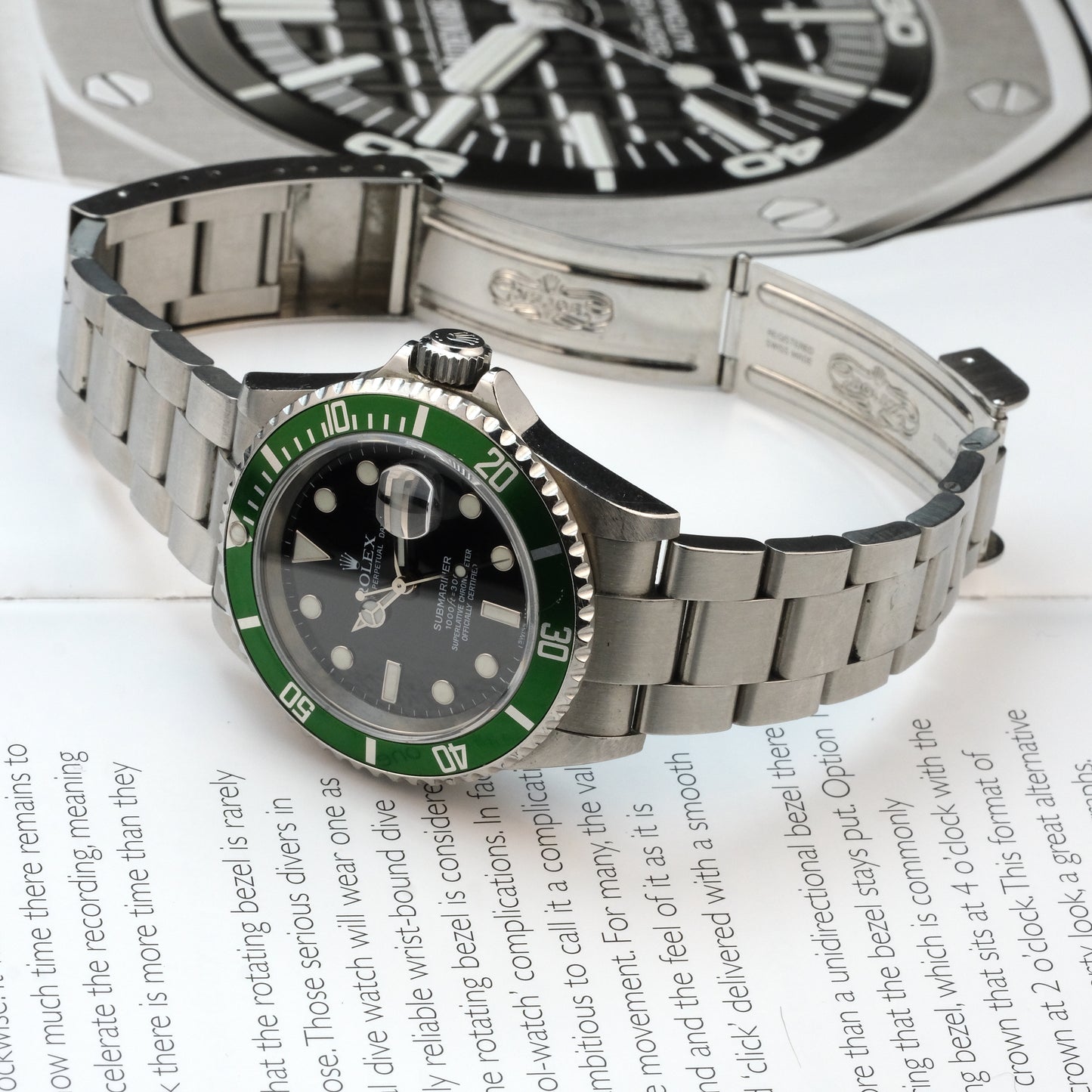 Rolex "Kermit" 16610LV Submariner