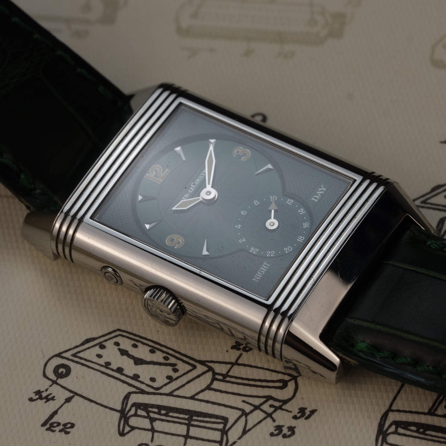 2002 Jaeger-LeCoultre Reverso Duo Serie Premier Ref. 270.8.54 Green Japan Edition