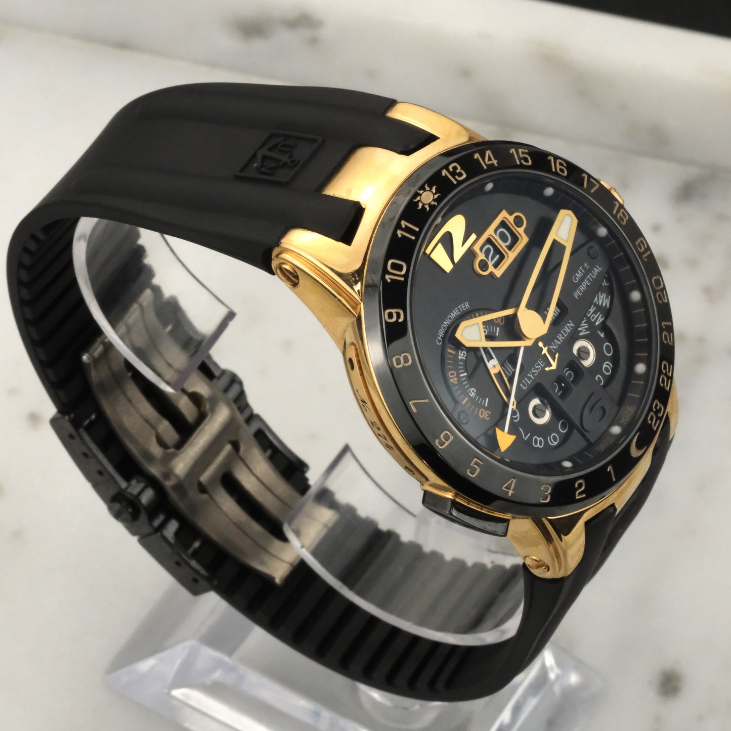 Ulysse Nardin El Toro GMT Perpetual | 326-03-3