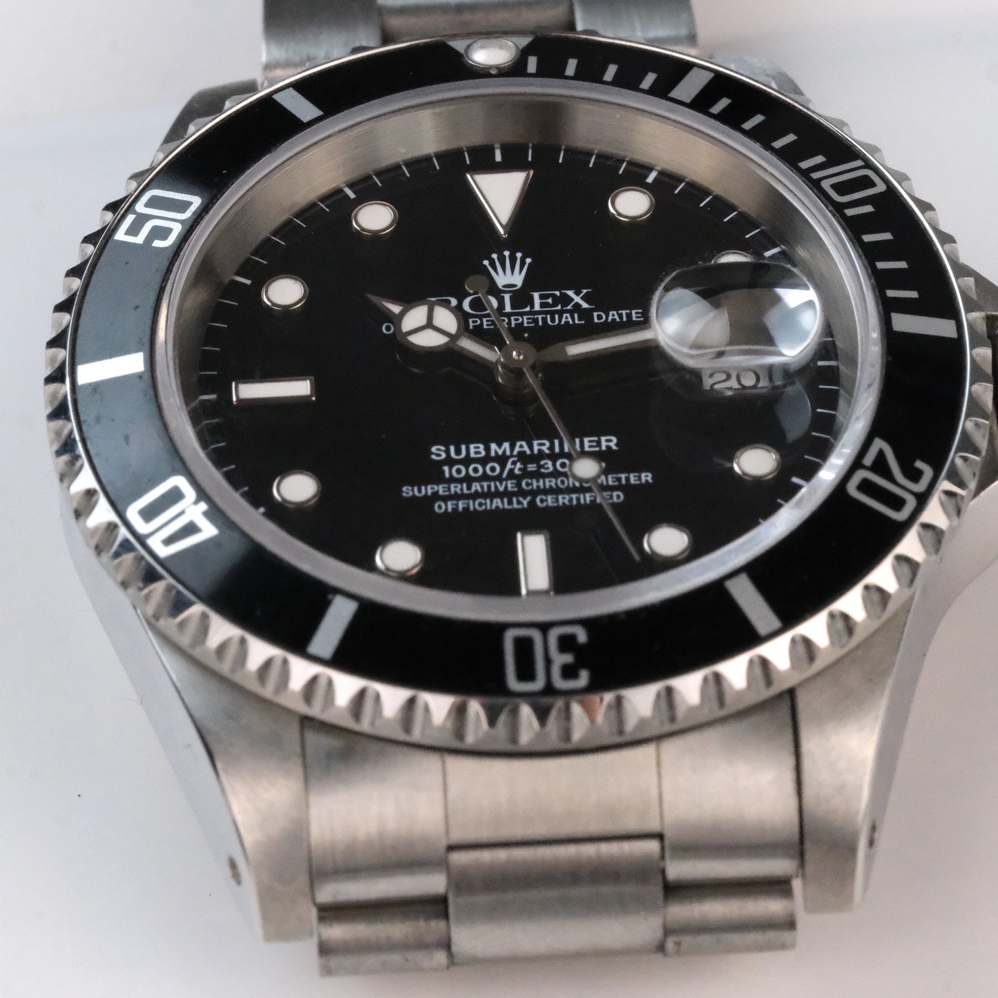 1993/94 Rolex 16610LN Submariner Date with papers and hangtag