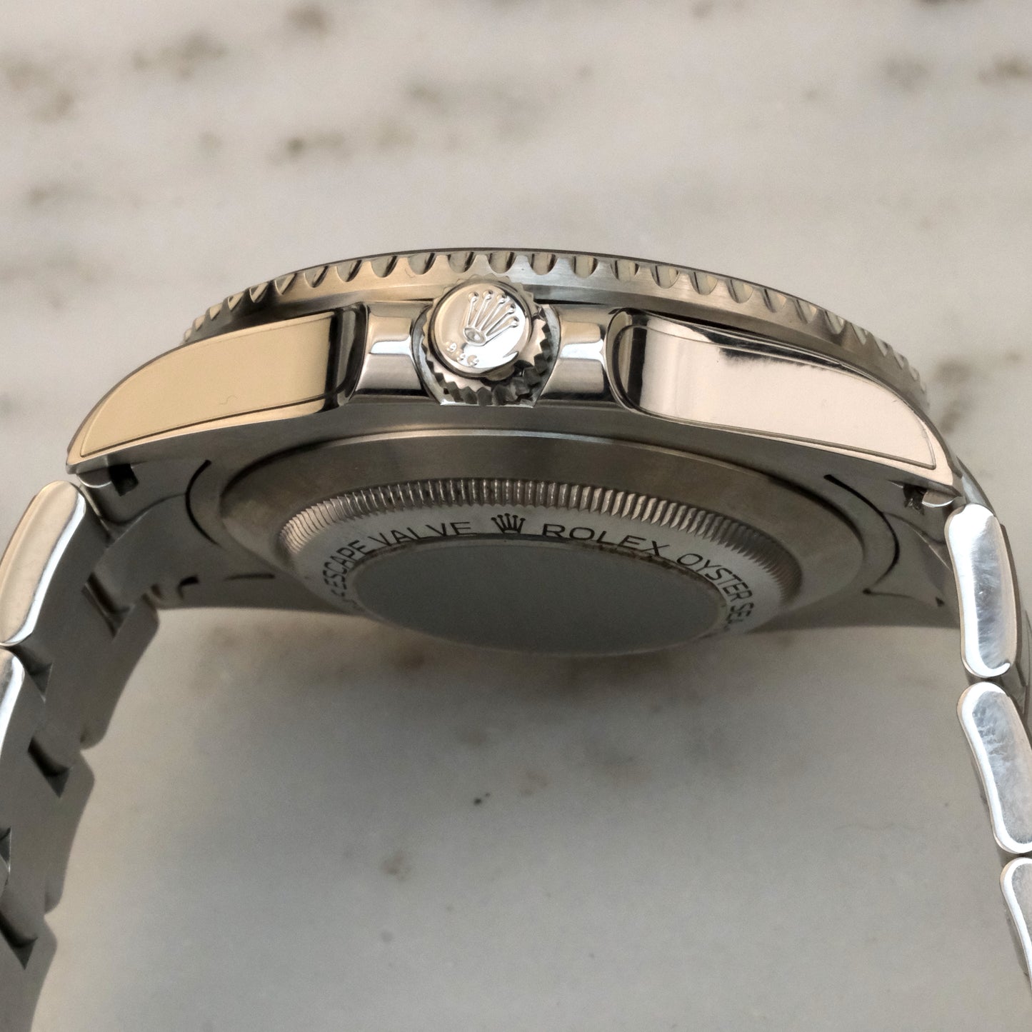 Rolex Sea-Dweller 126600, 10 links, watch only