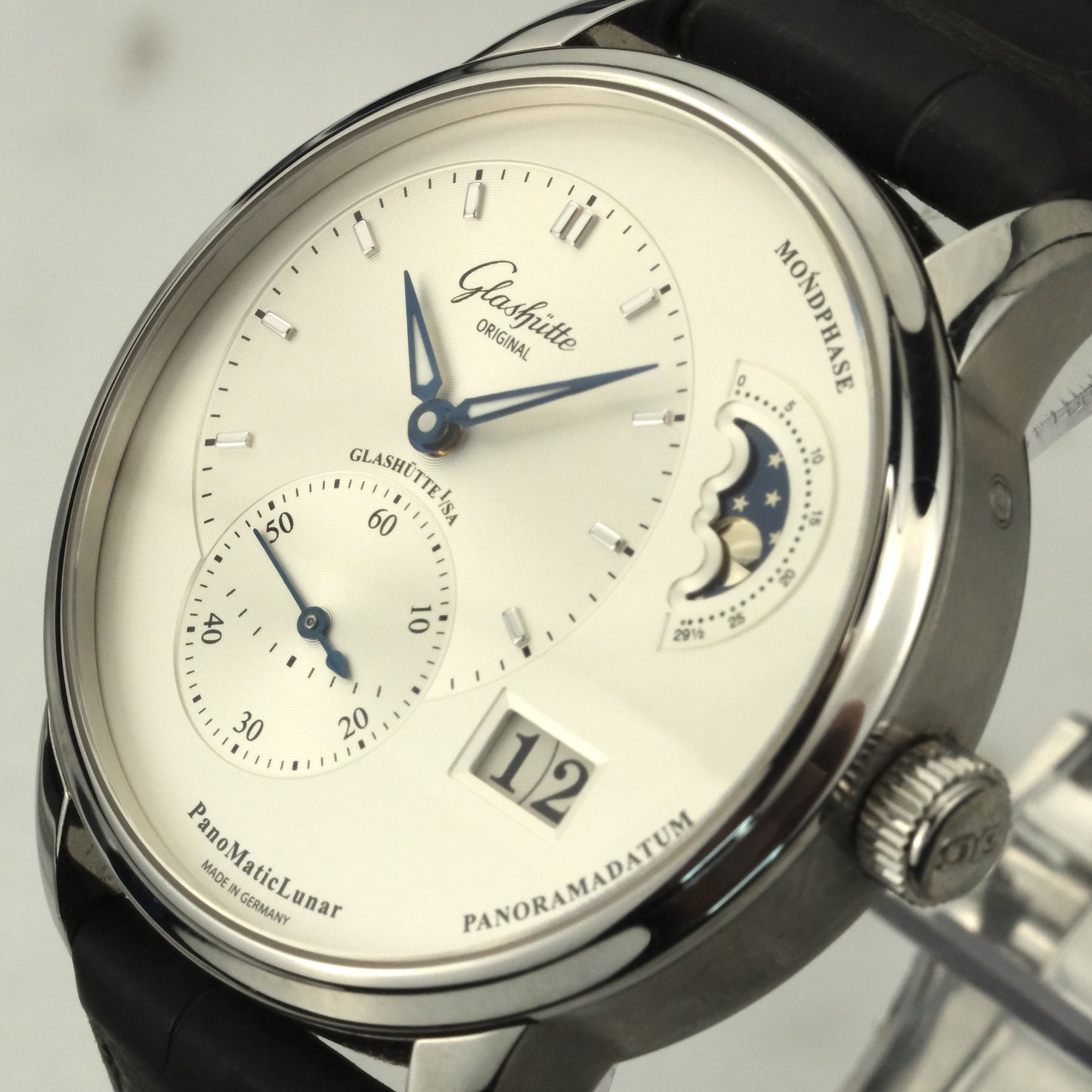 Glashütte Original PanomaticLunar | 1-90-02-42-32-61