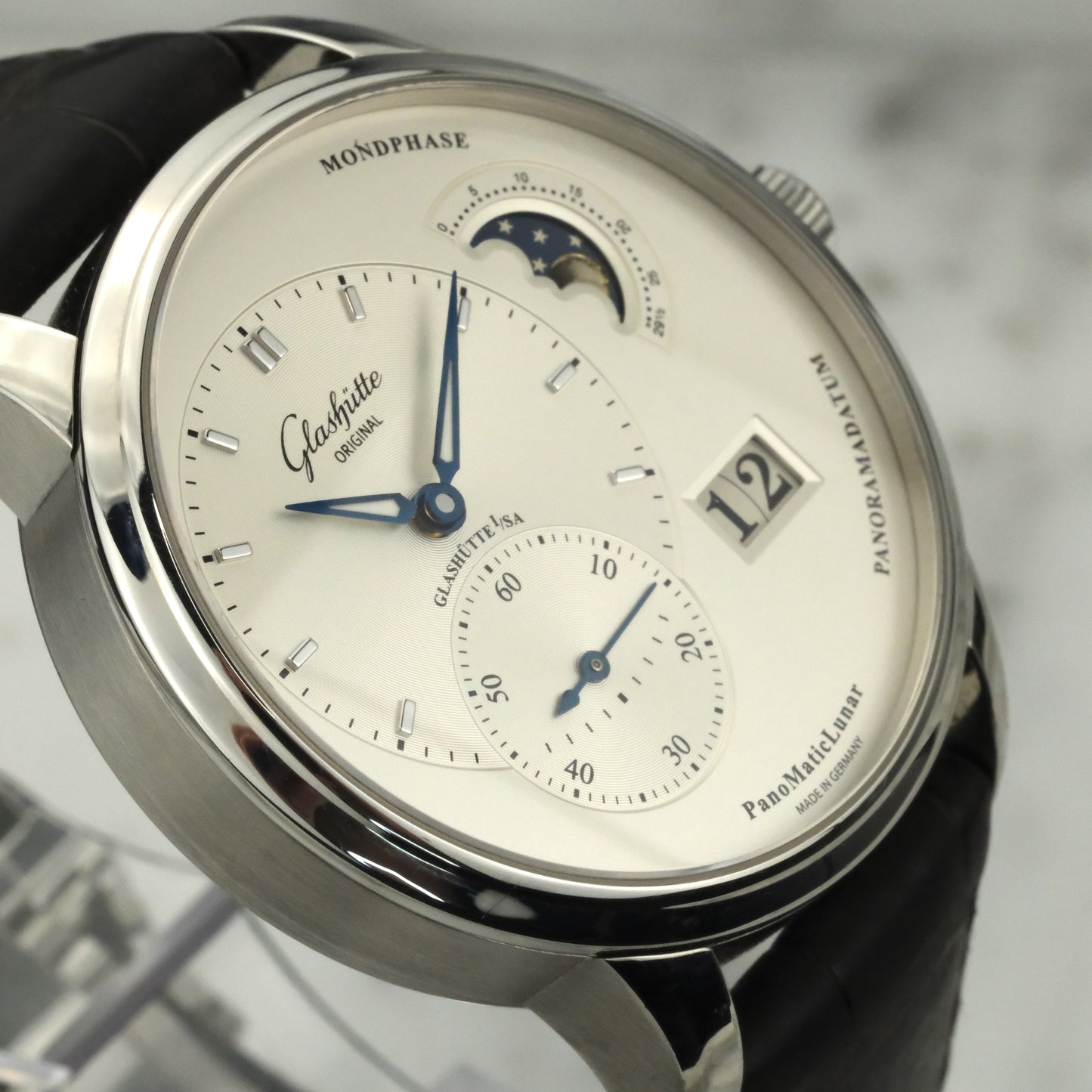 Glashütte Original PanomaticLunar | 1-90-02-42-32-61