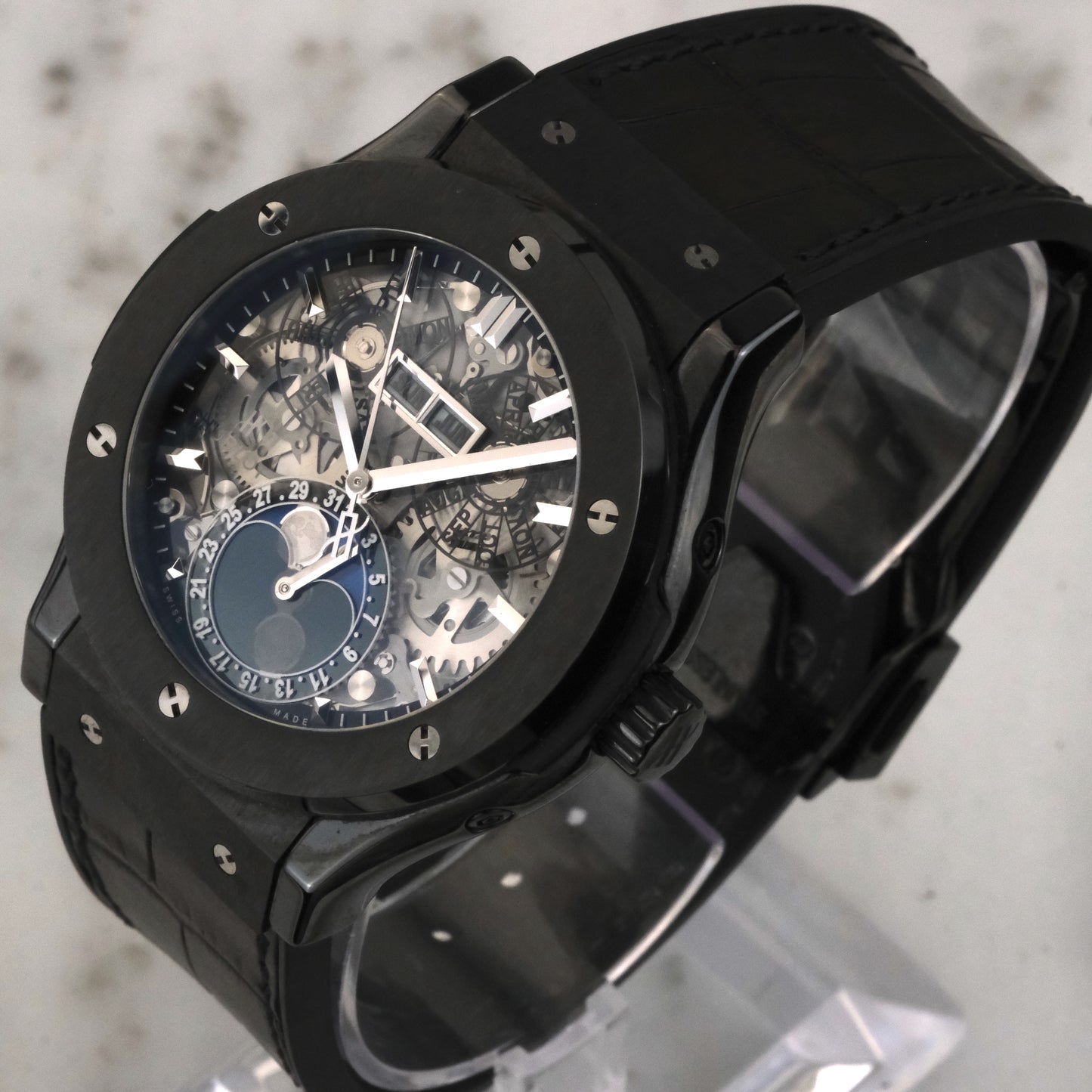 2023 Hublot Classic Fusion Aerofusion Moonphase Ceramic | 517.CX.0170.LR | with box and accessories