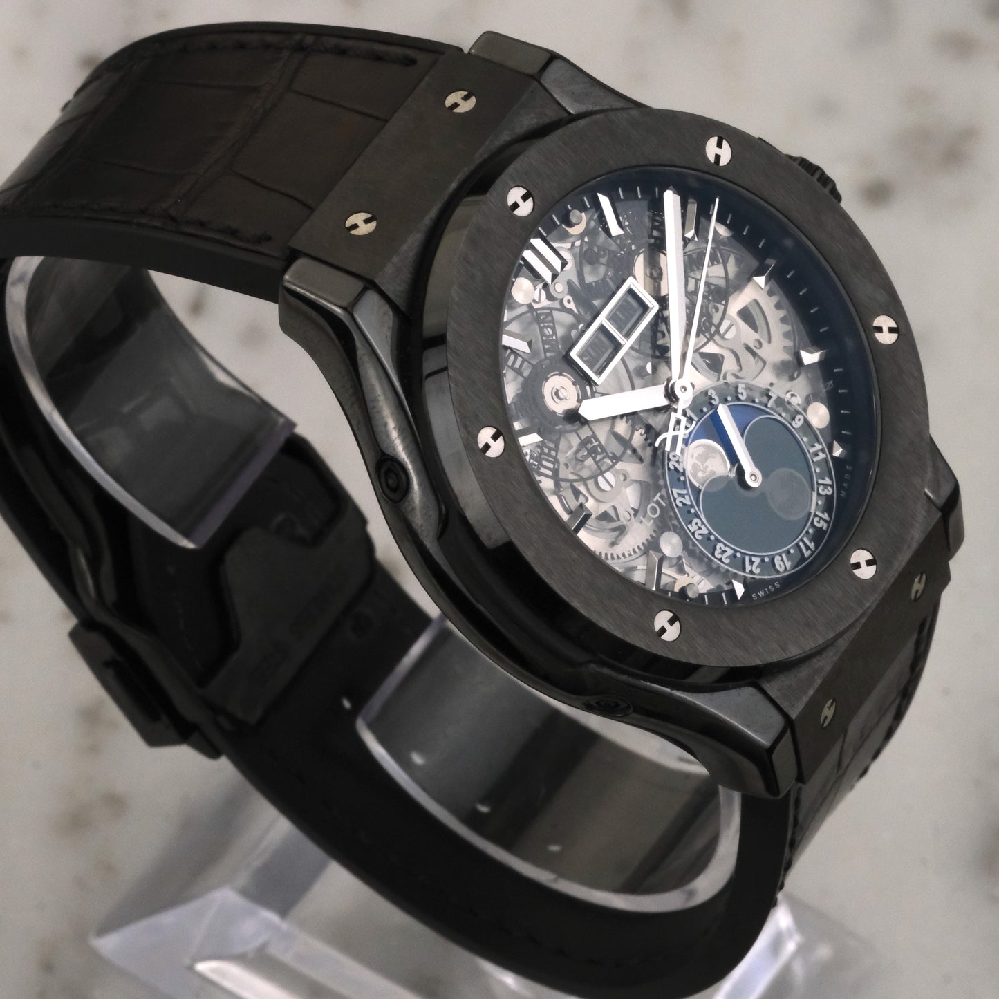2023 Hublot Classic Fusion Aerofusion Moonphase Ceramic | 517.CX.0170.LR | with box and accessories