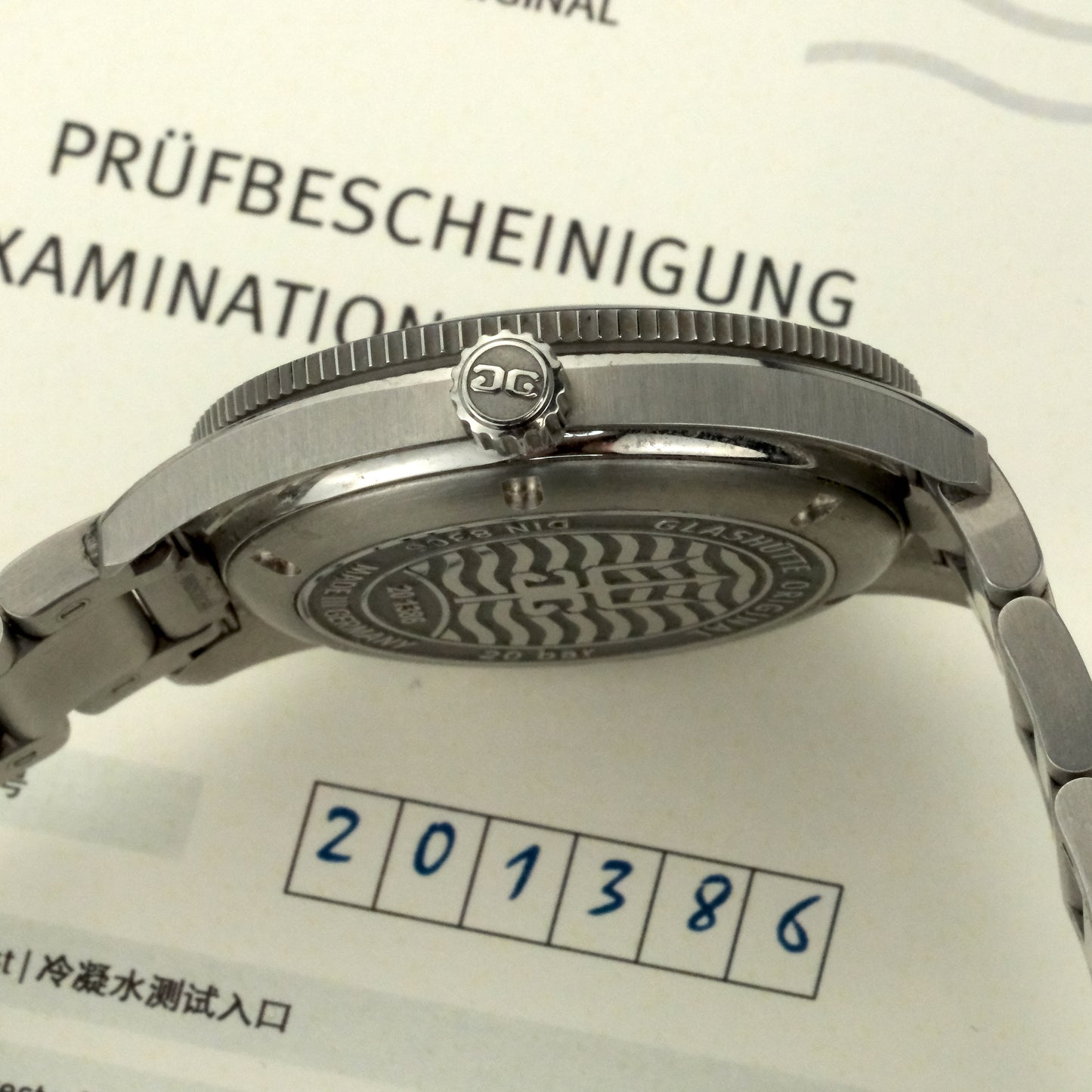 Glashütte Original SeaQ | 1-39-11-09-81-70 | Papers