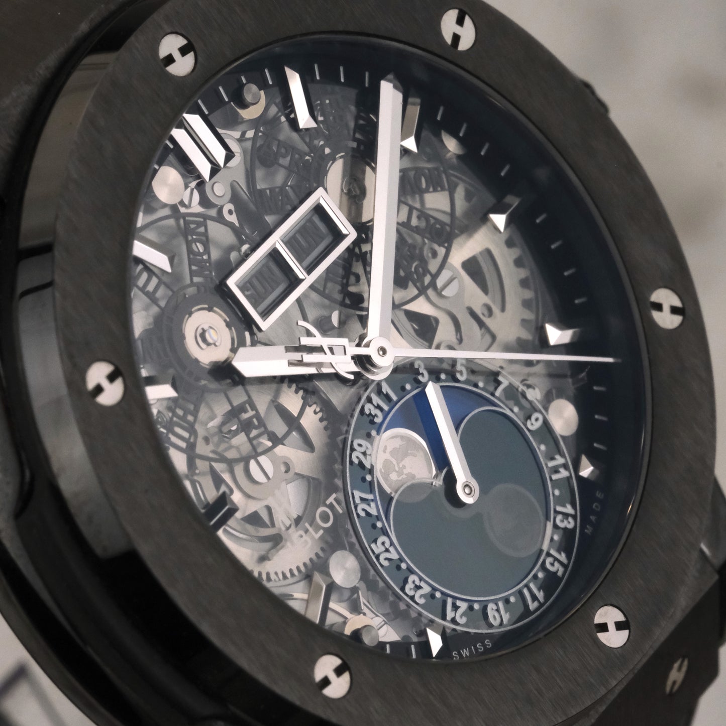 2023 Hublot Classic Fusion Aerofusion Moonphase Ceramic | 517.CX.0170.LR | with box and accessories