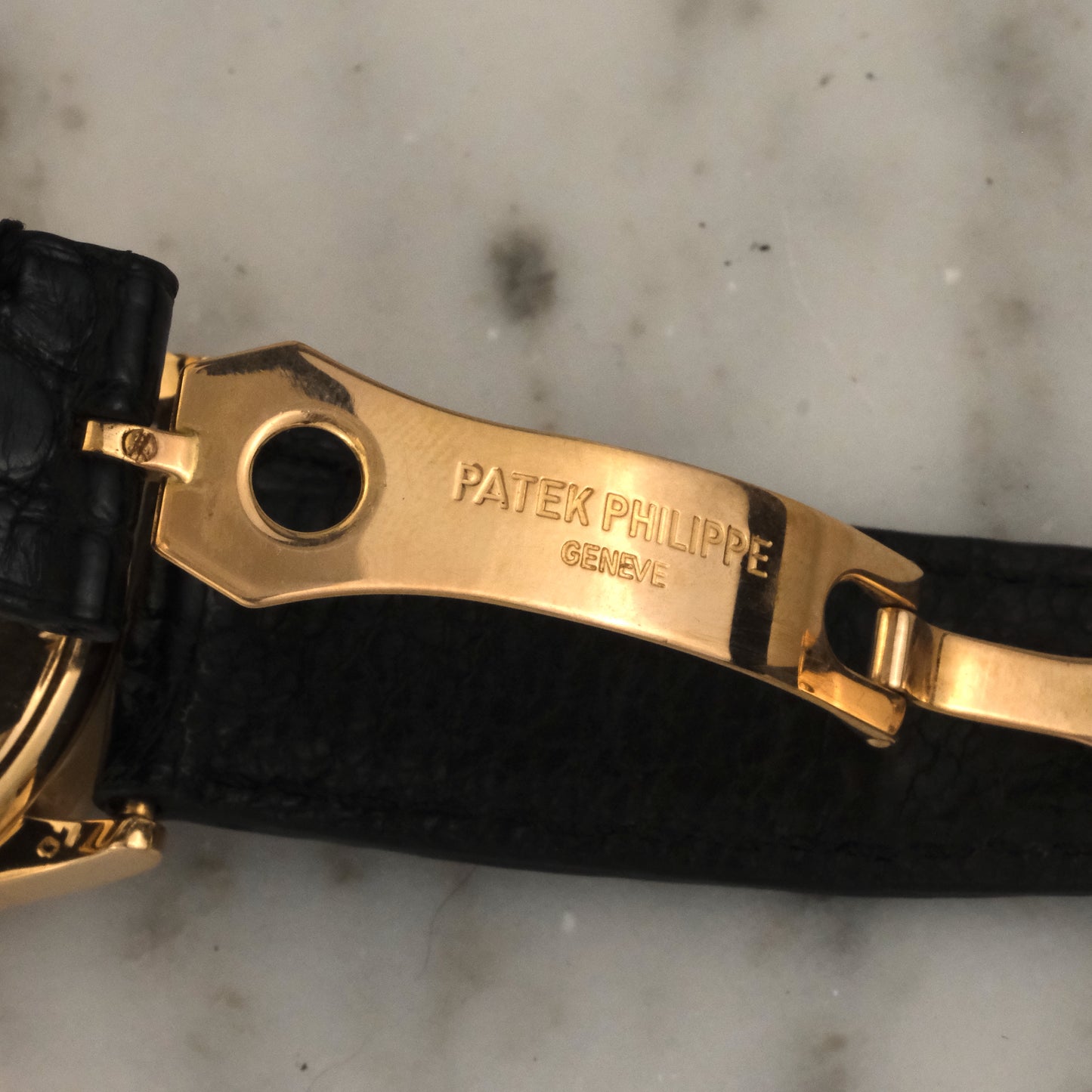 2000's Patek Philippe Annual Calendar | 5396R