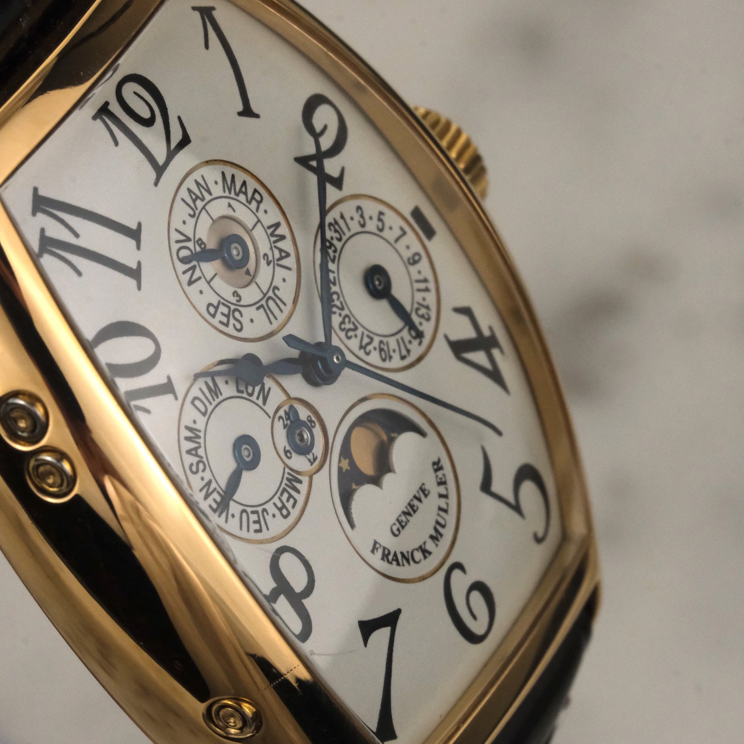Franck Muller 5850 Quantième Perpétuel in Yellow Gold | 5850QP | Box & Papers