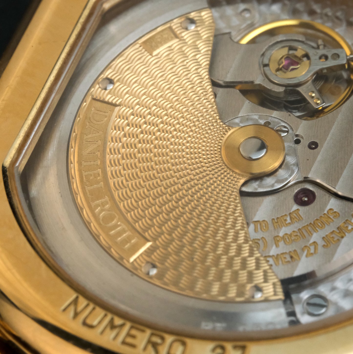 Daniel Roth Perpetual Calendar Yellow Gold | 118.X.40.161.CN.BA | Full Set