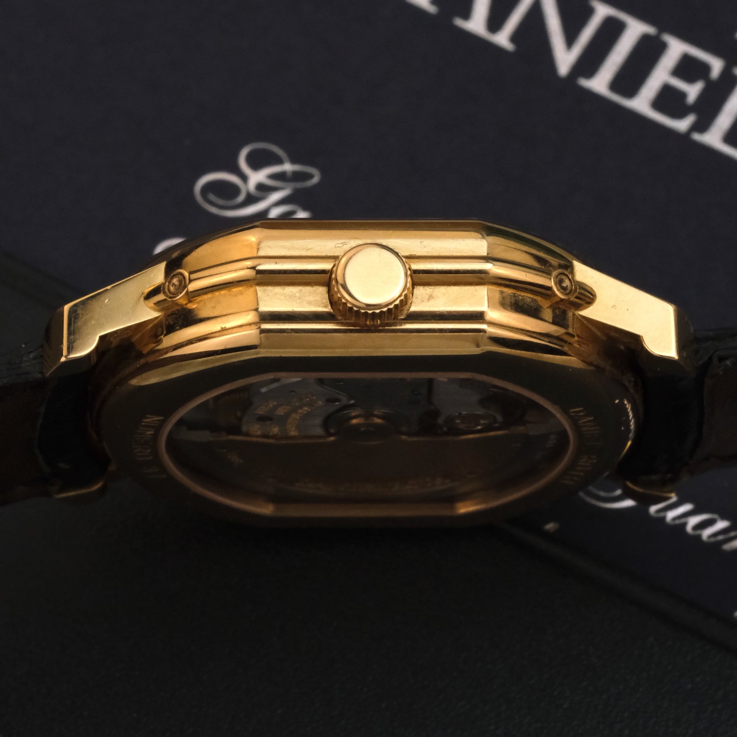 Daniel Roth Perpetual Calendar Yellow Gold | 118.X.40.161.CN.BA | Full Set