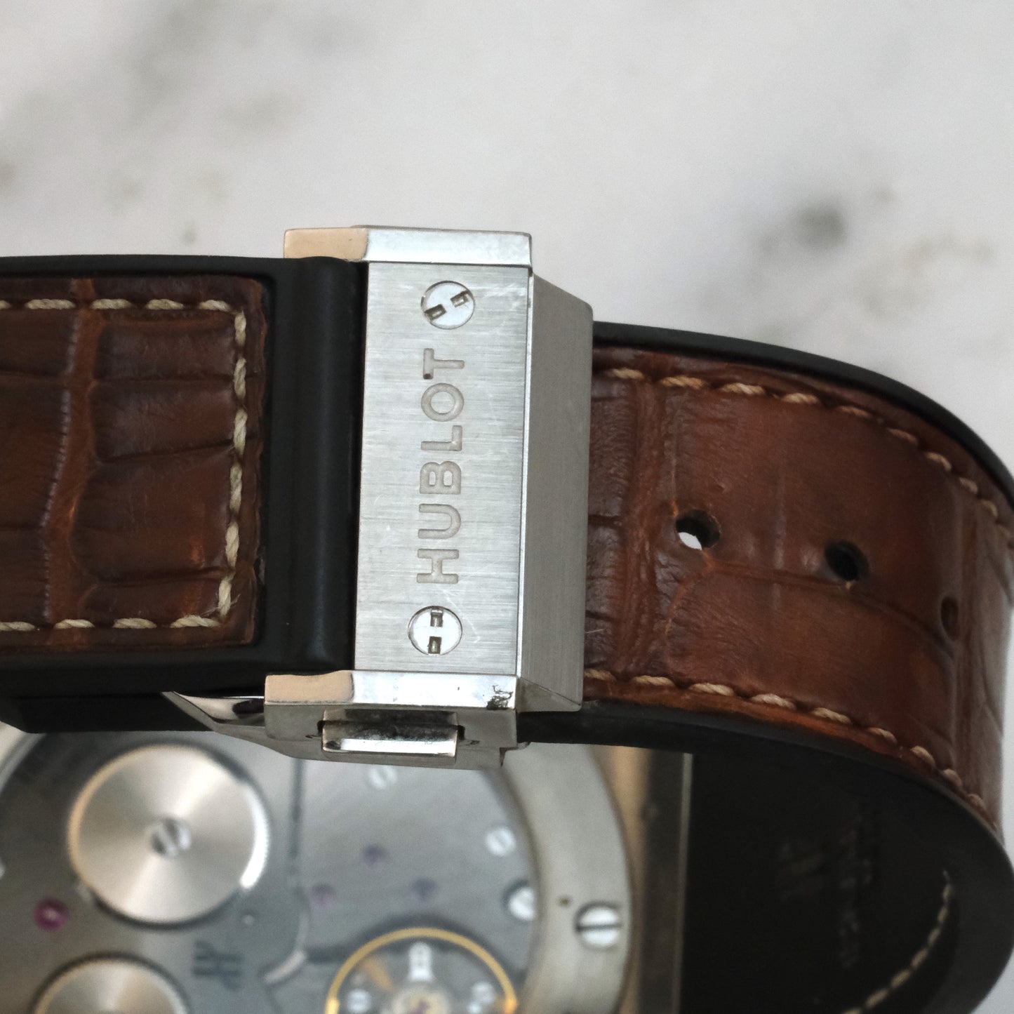 Hublot Classic Fusion Ultra Thin | 545.NX.2210.LR | with box