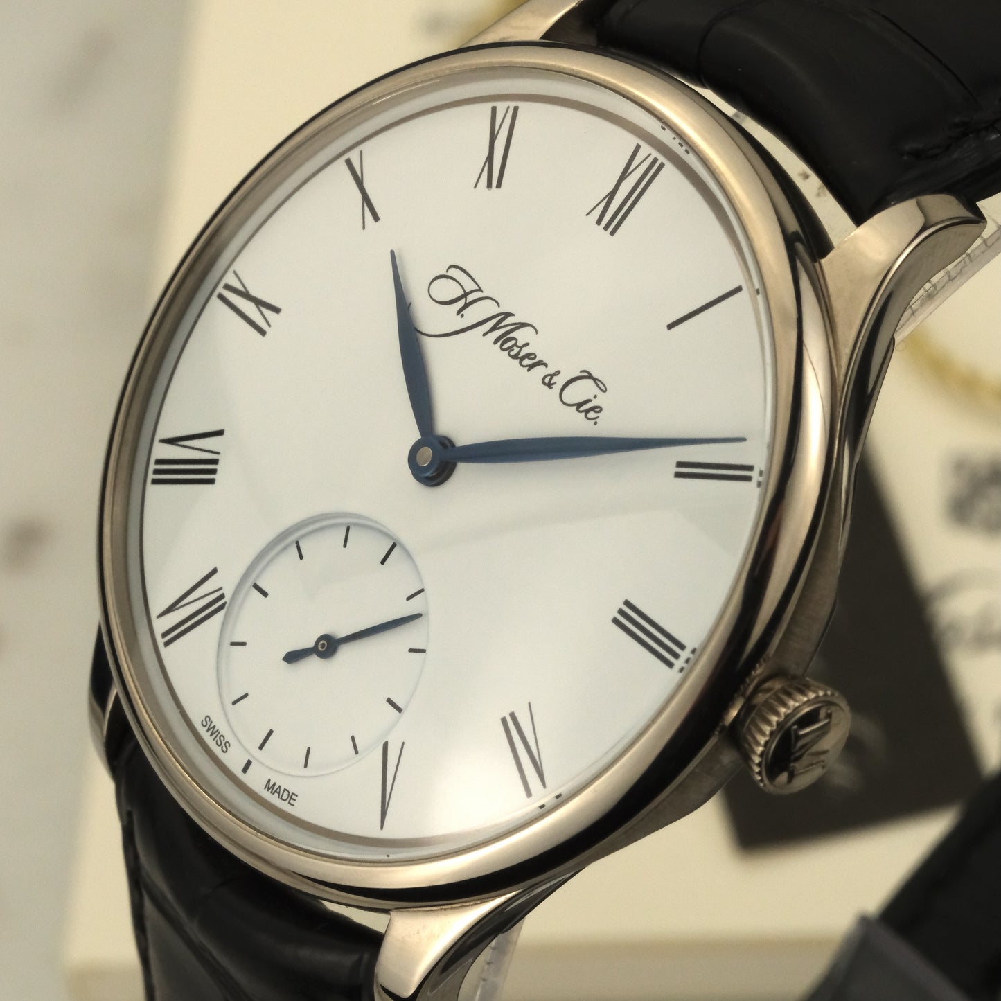 2023 H. Moser & Cie Venturer Small Seconds | 2327-0200