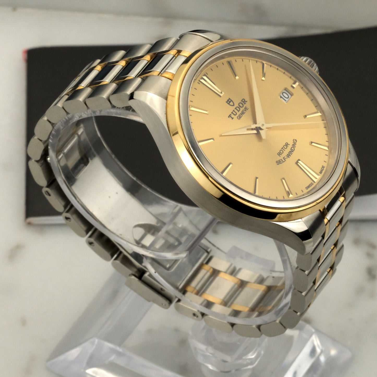 Tudor Style | 12503-0001 | Box & Manual