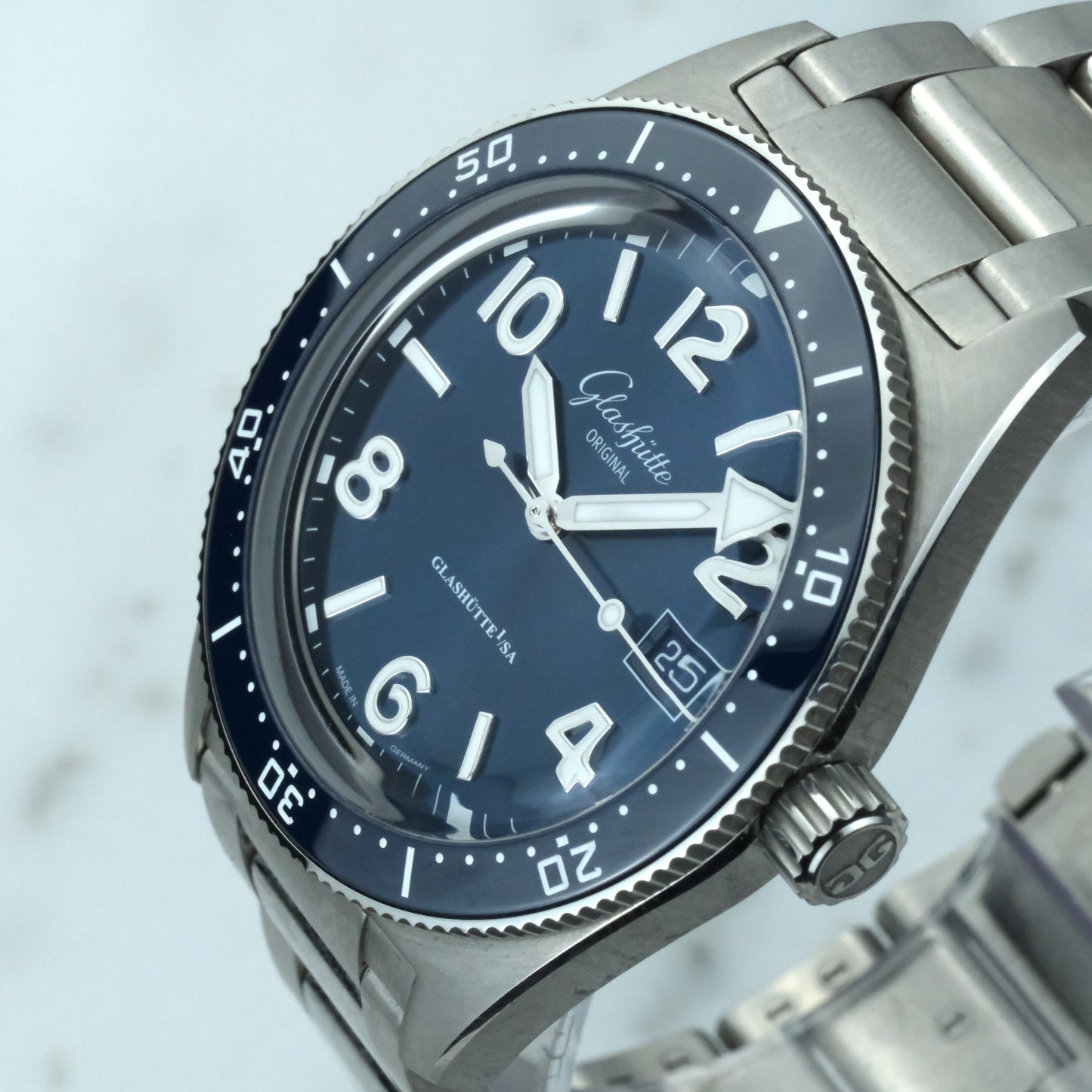 Glashütte Original SeaQ | 1-39-11-09-81-70 | Papers