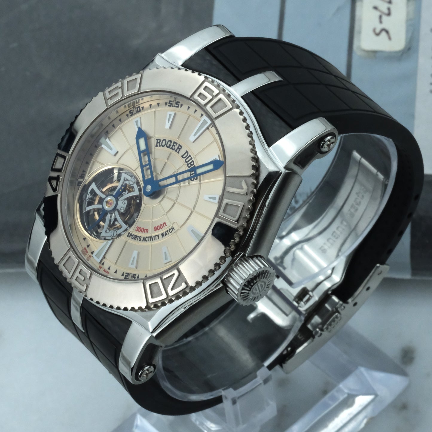 2005 Roger Dubuis Easy Diver Tourbillon | SE48 02 9 | Box, Papers, Service Papers