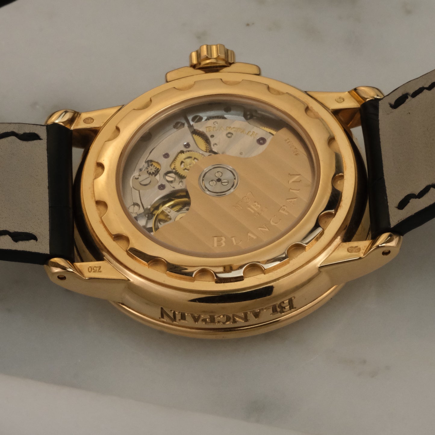 Blancpain Leman Dual Time Rose Gold 2160-3630-53B | Extra strap and manual