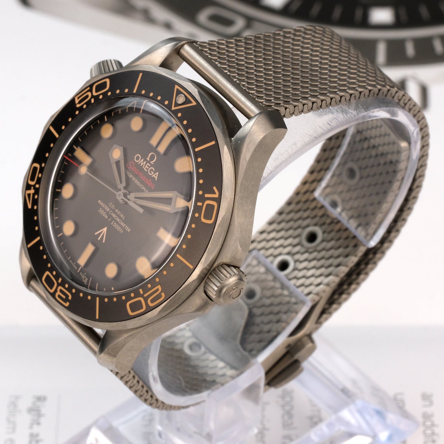 2020 Omega Seamaster No Time To Die 210.90.42.20.01.001, full set