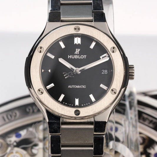 Hublot Classic Fusion Black Watch - 568.NX.1170.NX 38mm titanium full set