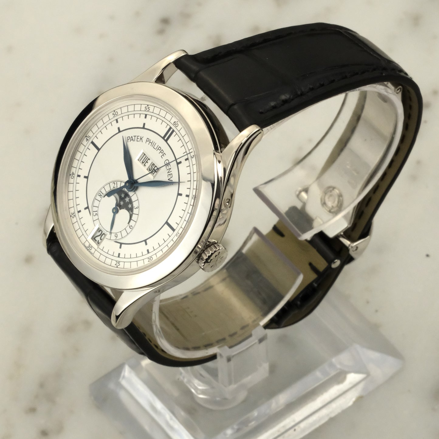 2000's Patek Philippe Annual Calendar | 5396G