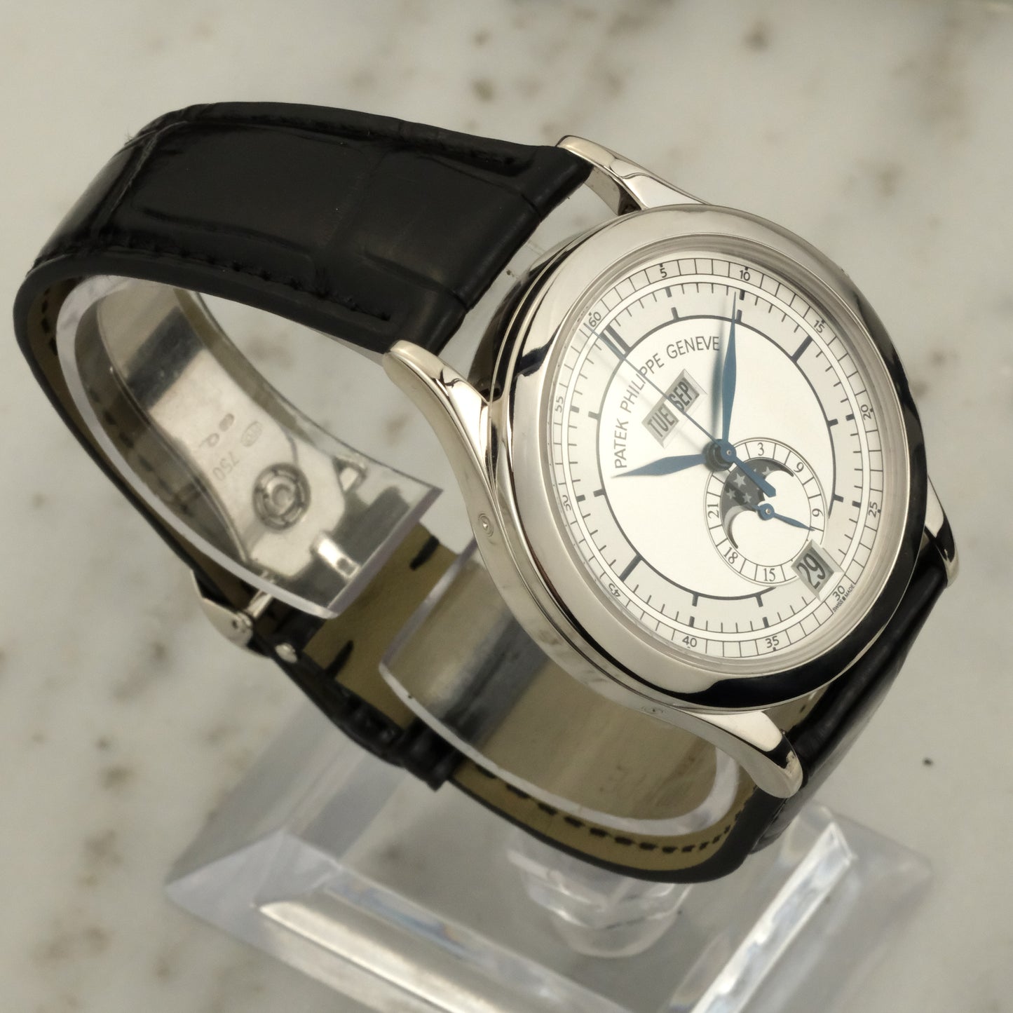 2000's Patek Philippe Annual Calendar | 5396G