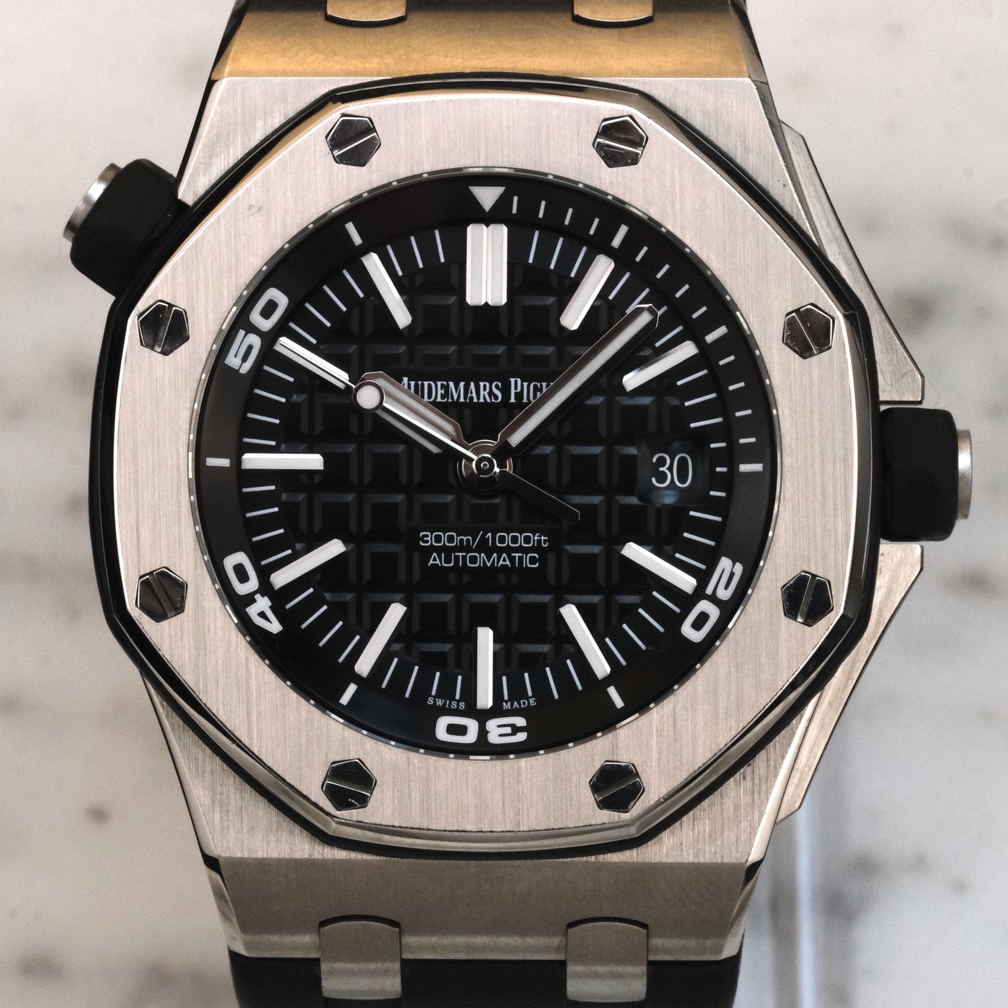 Audemars Piguet Royal Oak Offshore 15710ST.OO.A002CA.01