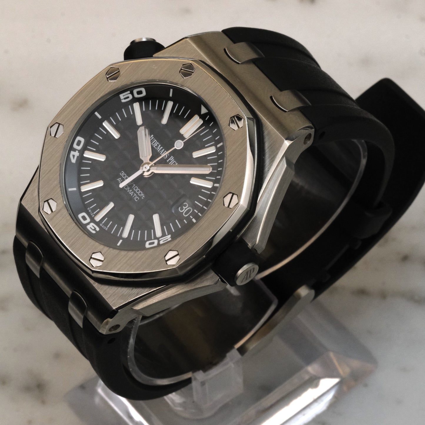 Audemars Piguet Royal Oak Offshore 15710ST.OO.A002CA.01