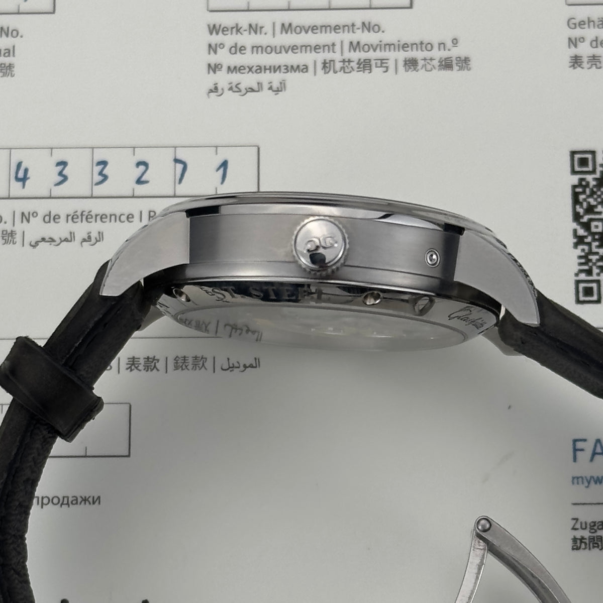 Glashütte Original PanomaticLunar Grey | 1-90-02-43-32-62 | Box & Papers