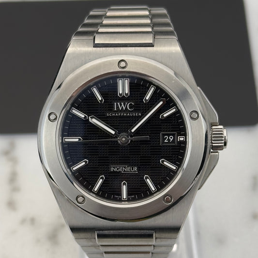 2024 IWC Ingenieur Black Dial | IW328901 | Full Set