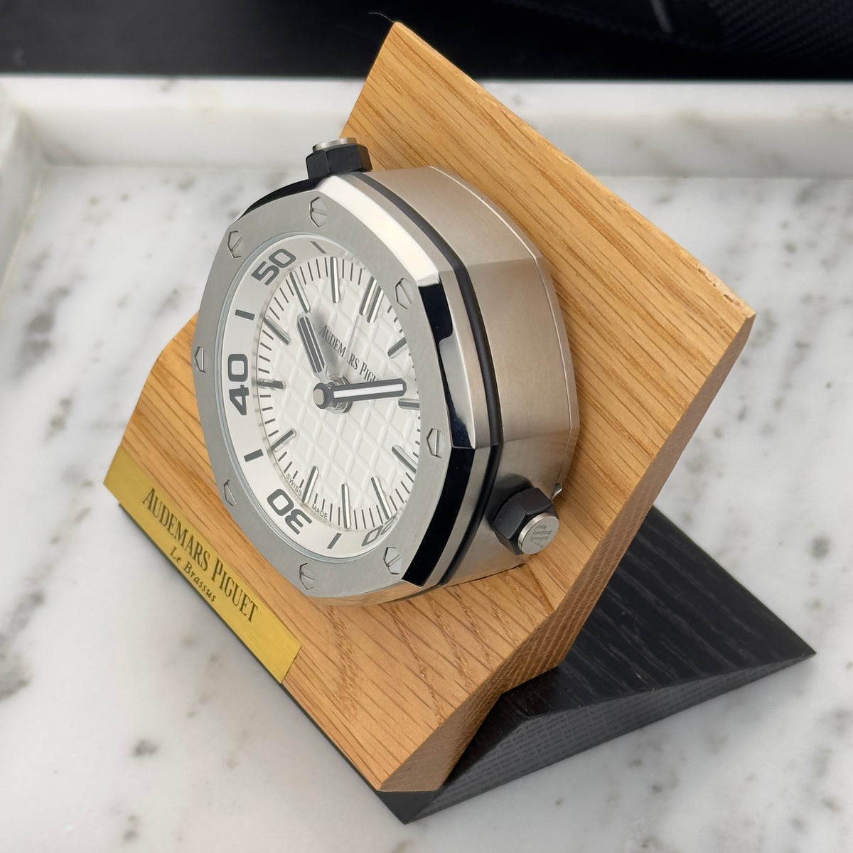 Audemars Piguet Royal Oak Offshore Desk Clock | MG.CD.AC.AP0100.011.16