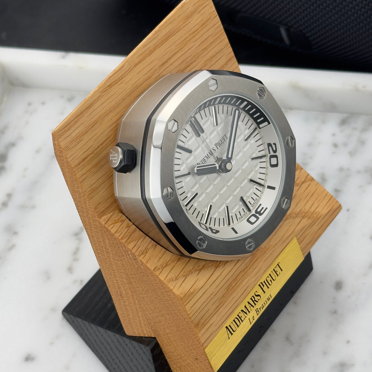 Audemars Piguet Royal Oak Offshore Desk Clock | MG.CD.AC.AP0100.011.16