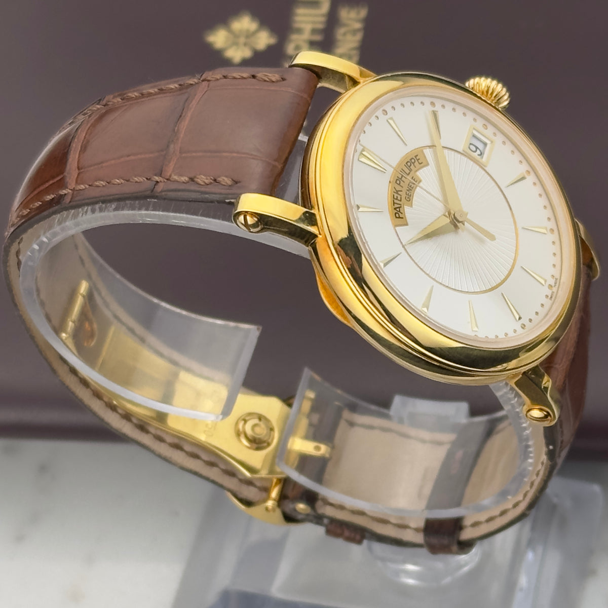 2010's era Patek Philippe Calatrava Officer's Watch | 5153J