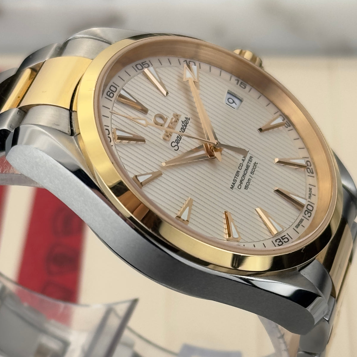 Omega Seamaster Aqua Terra 150M Master Co-Axial Steel/Gold | 231.20.39.21.02.002 | Papers