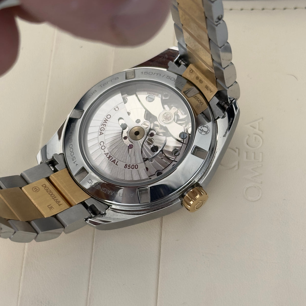 Omega Seamaster Aqua Terra 150M Master Co-Axial Steel/Gold | 231.20.39.21.02.002 | Papers