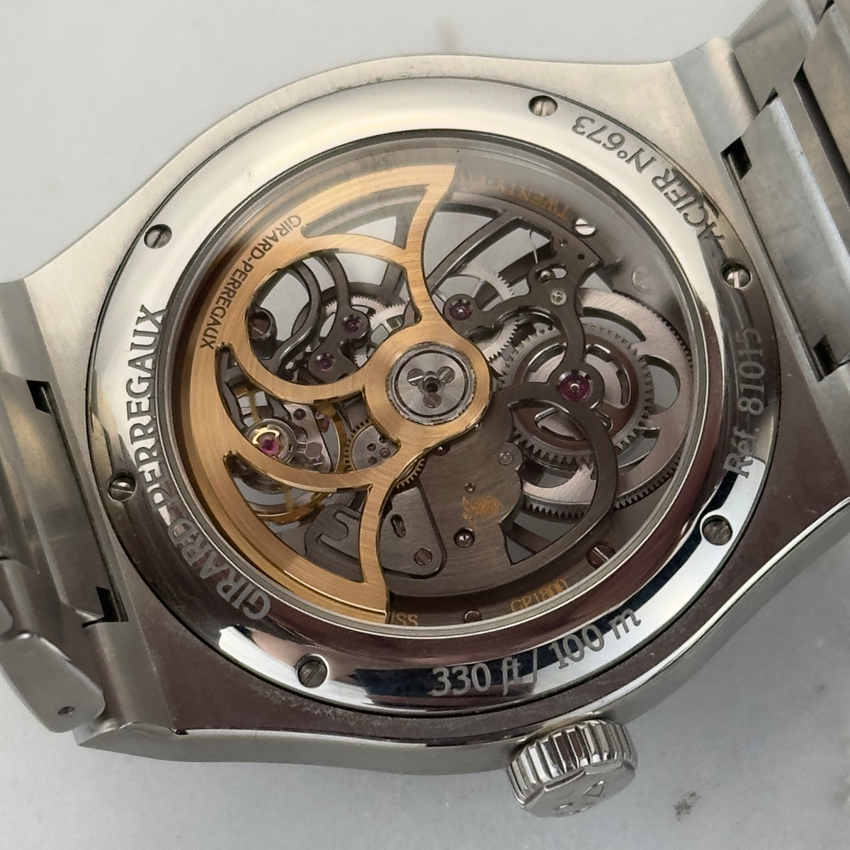 Girard-Perregaux Laureato Skeleton | 81015-11-001-11A