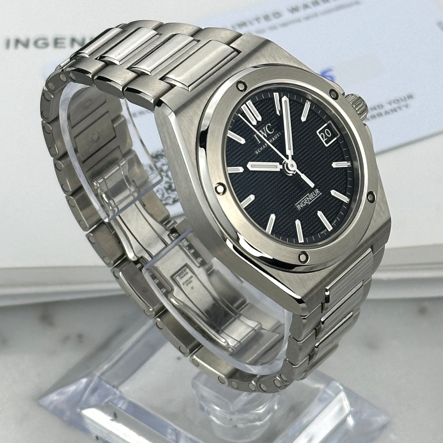 2025 IWC Ingenieur Black Dial 35 | IW324906 | Full Set