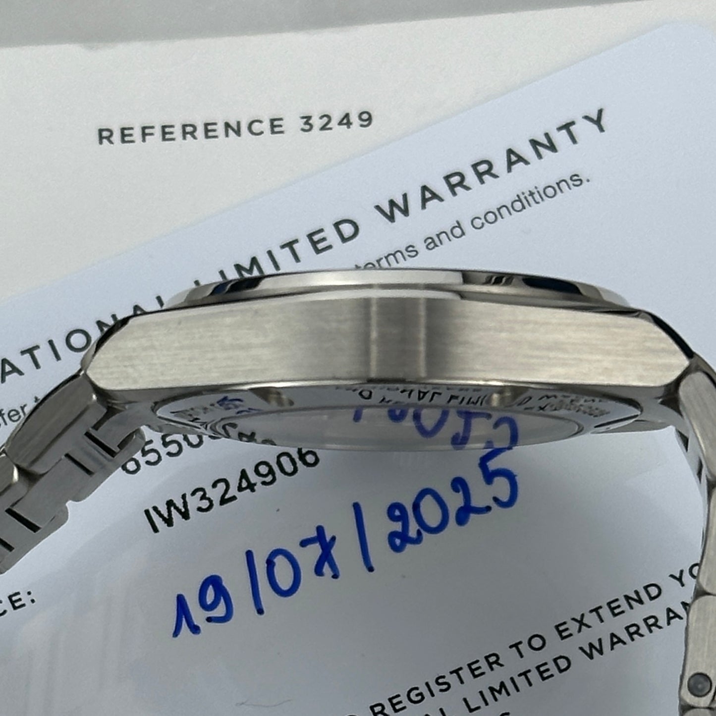 2025 IWC Ingenieur Black Dial 35 | IW324906 | Full Set